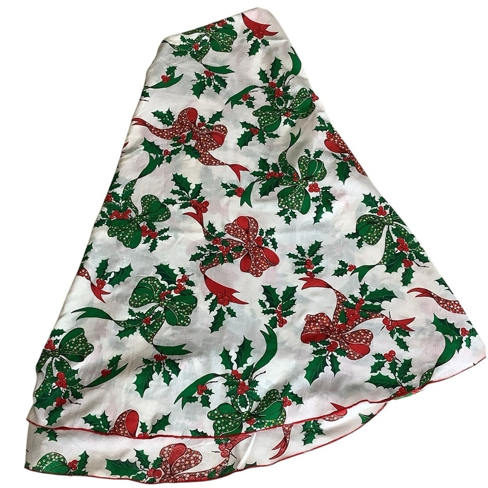 Vintage Christmas Tablecloth 70x68 Holly Berries Bows Red Green Holiday